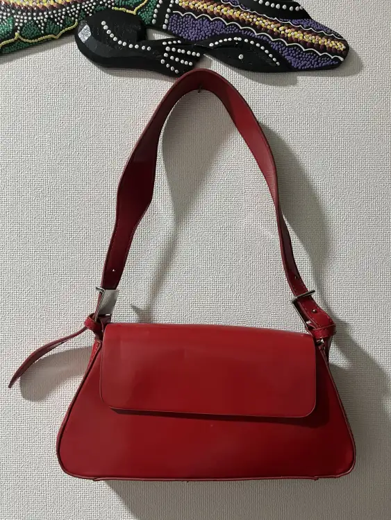 Cartera roja