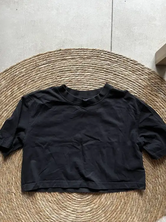 Camiseta corta